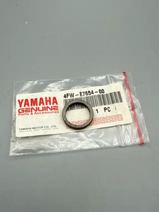 Yamaha Distanzstück Spacer für AXIS, BW'S 50 NEXT GENERATION, BW'S NEXT GENERATION – 4FW-E7654-00